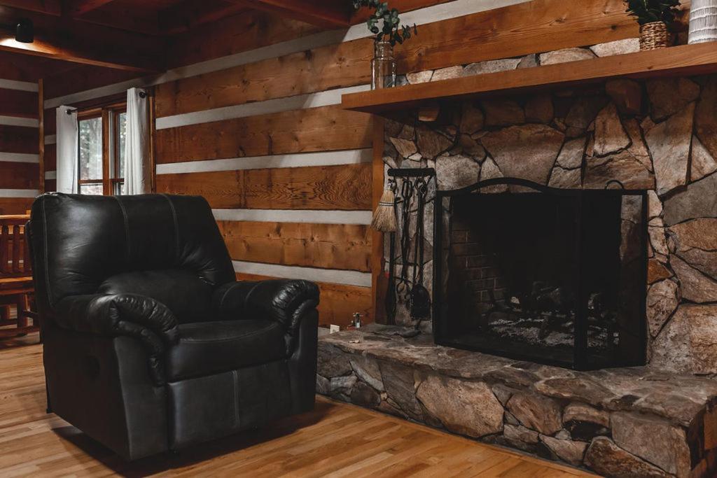 Deer Run Cabin At 36 North - Hot Tub Purlear Esterno foto